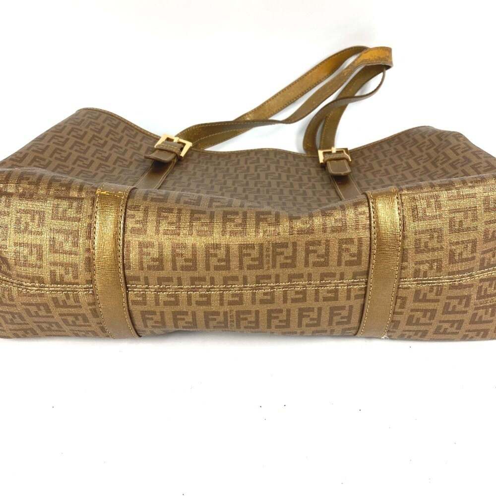 FENDI Gold Leather Zucca Shoulder Bag - Picture 13 of 16